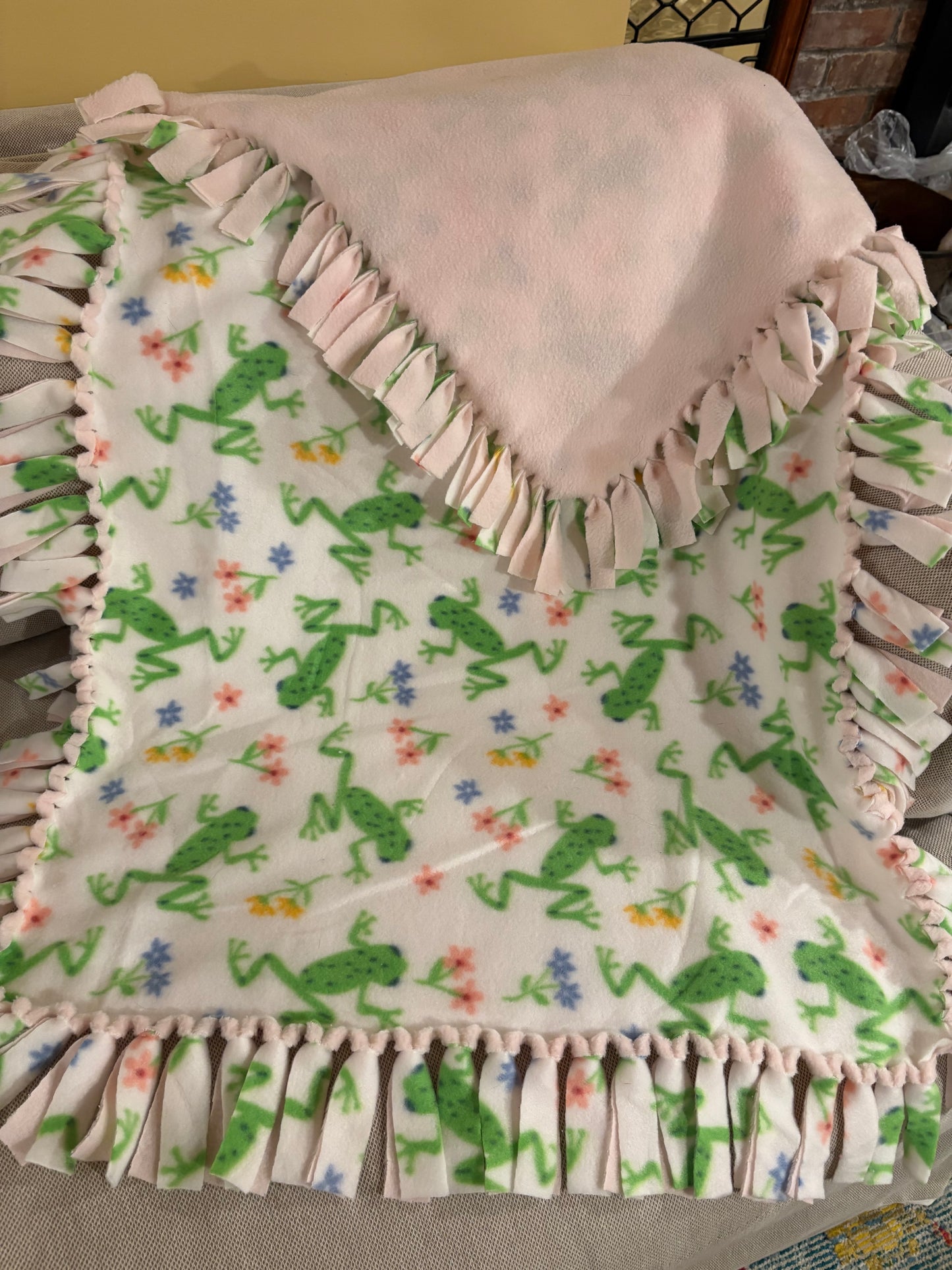 Fleece Tie Baby Blanket ( Frog and flower Design)
