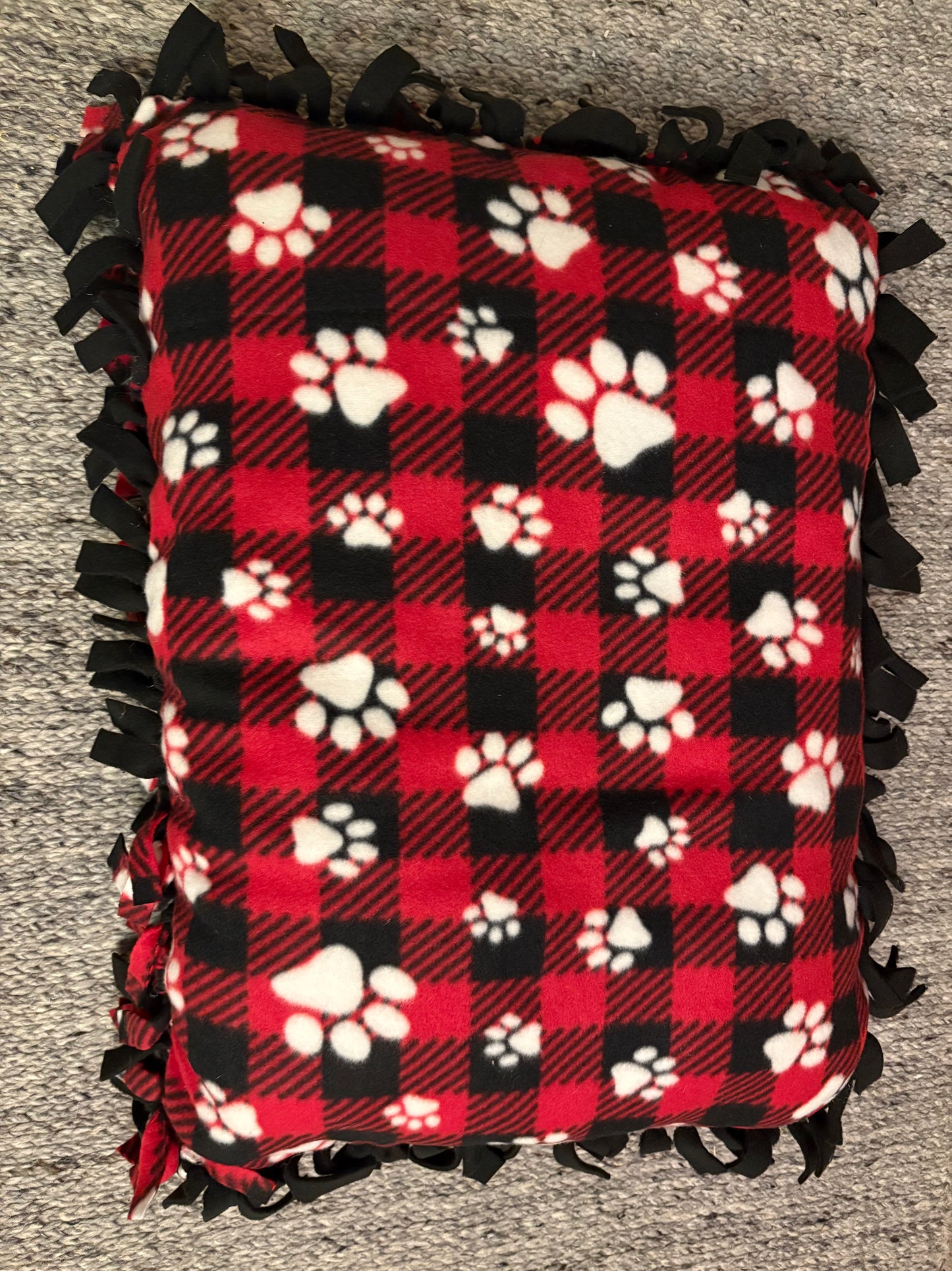 Fleece Tie Pet Bed / Pillow