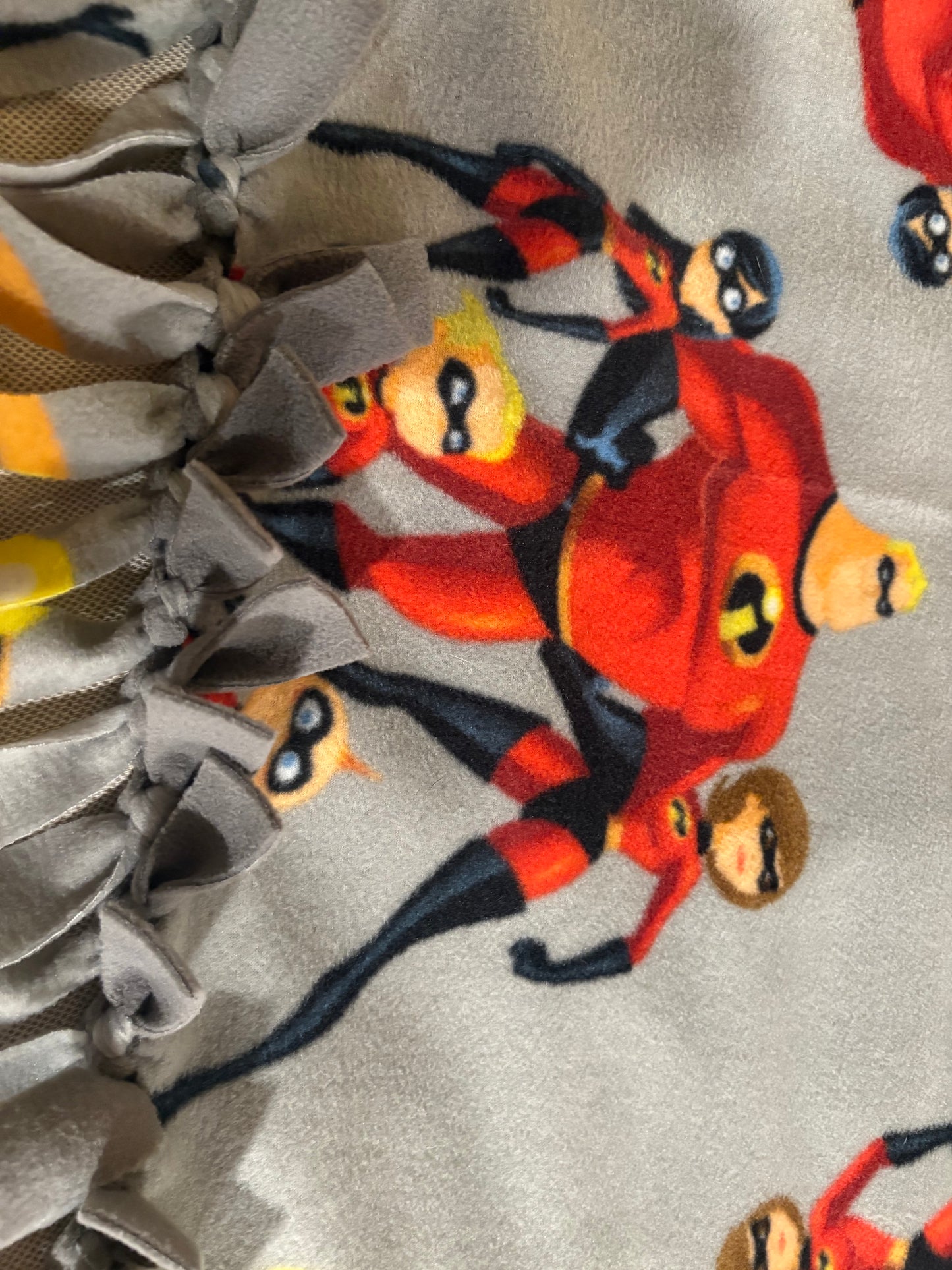 Fleece Tie Blanket - The Incredibles